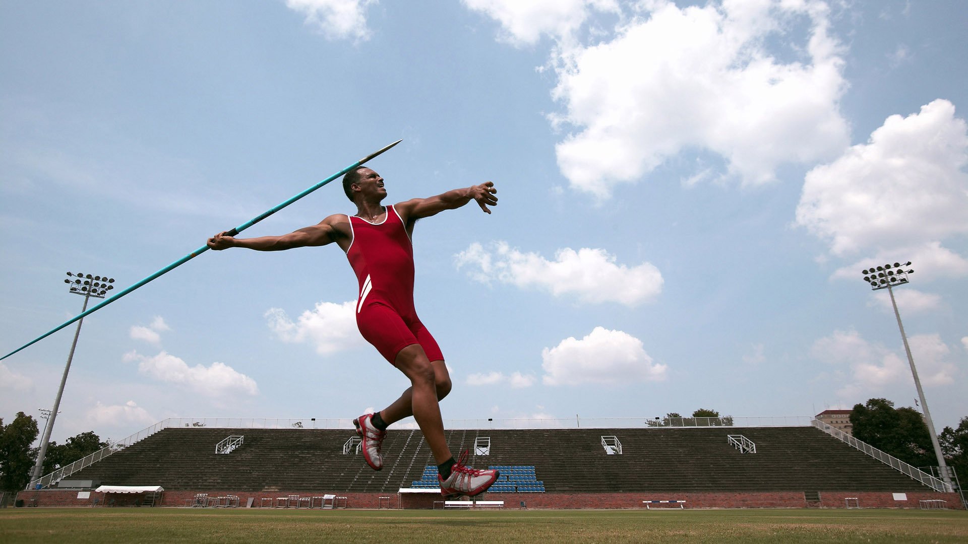 乔治17分班凯罗28+11 奇才94-125不敌魔术,乔治凯文